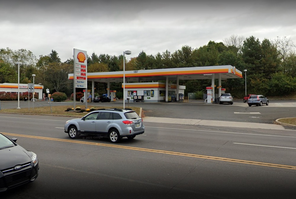 Bitcoin ATM at Doylestown located at Shell gas station